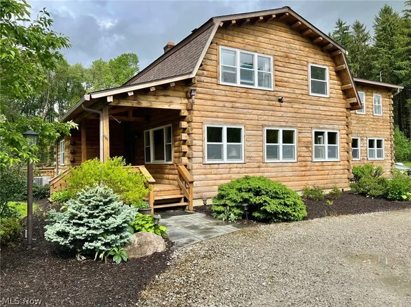 11511 Taylor Wells Rd, Chardon, OH 44024