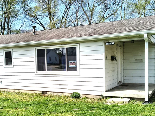 2220 Indiana Ave, Columbus, IN 47201