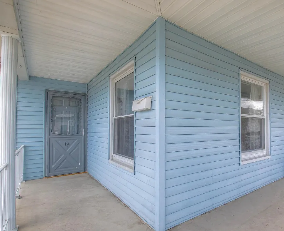 3 bed, 1600 sqft, $1,650 — Photo 2