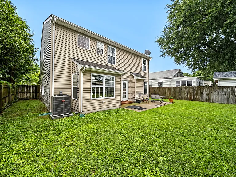 722 Dune St — Photo 18