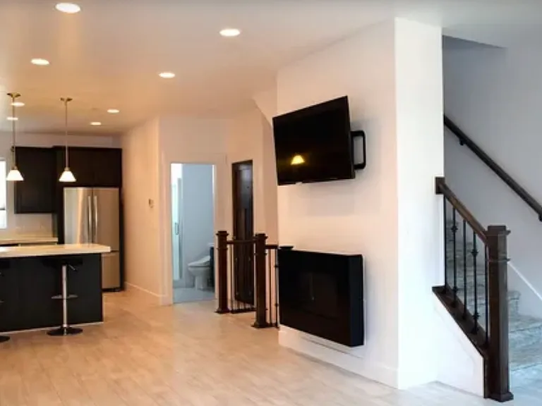 1370 Center Dr #19 — Photo 10