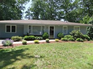 53 Clarence Rd, Bellingham, MA 02019