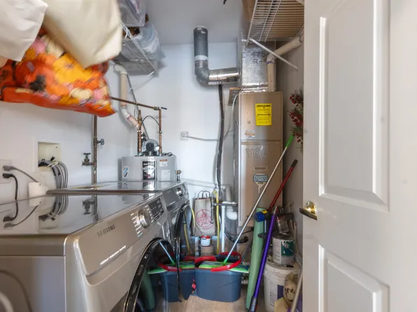 302 The Promenade image 32 of 48