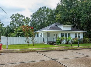 307 Lindsey St, Jasper, TX 75951