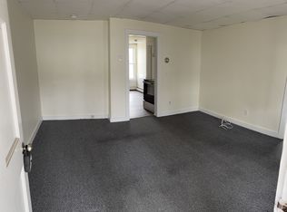 21 Maple St #2, Brunswick, ME 04011