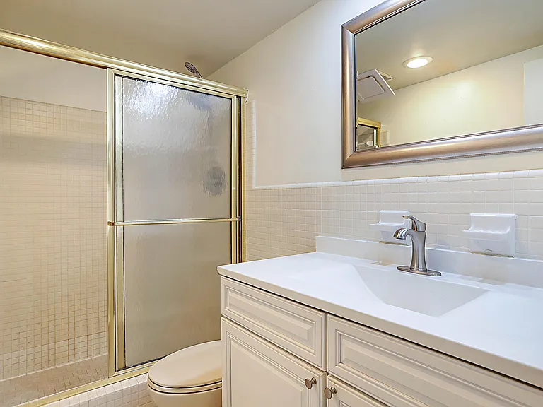 230 N Federal Hwy #305 — Photo 20