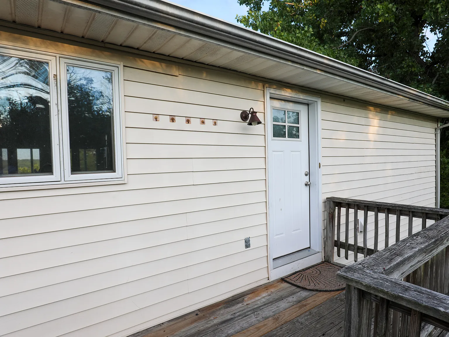 4 bed, 1500 sqft, $2,700 — Photo 2