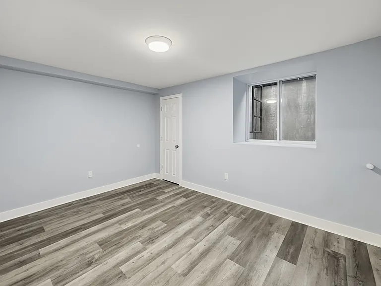 1816 Plymouth St — Photo 4