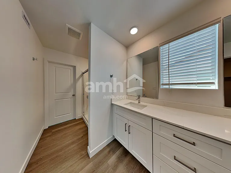18450 W El Cortez Pl — Photo 13