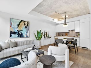 38 Stewart St #604, Toronto, ON M5V 0H1