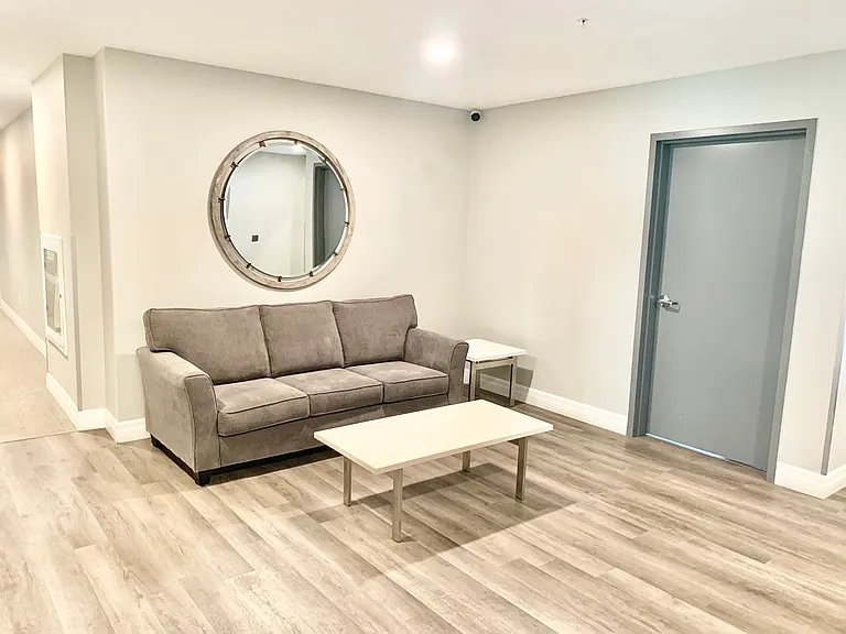 501 Frontenac St #512 — Photo 28
