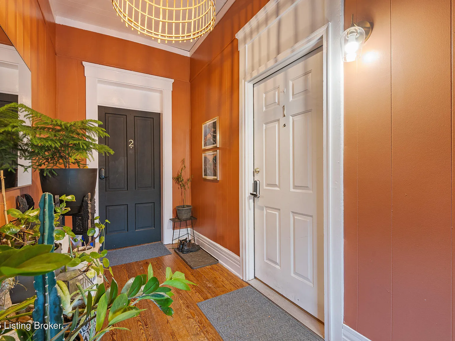 2 bed, 1.0 bath, 945 sqft, $1,900 — Photo 4