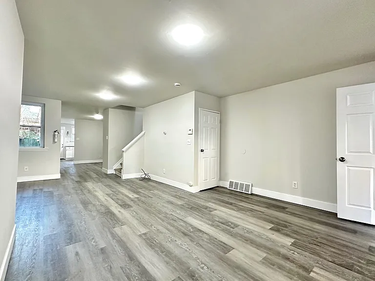 3120 Haverford Ave — Photo 4