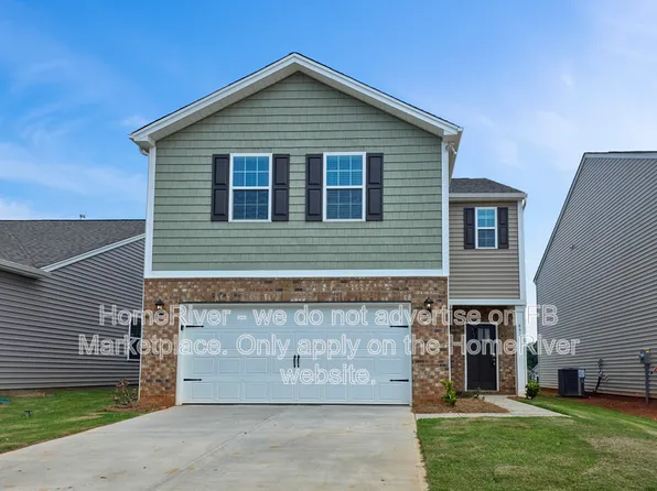 654 13th Avenue Dr NE, Hickory, NC 28601