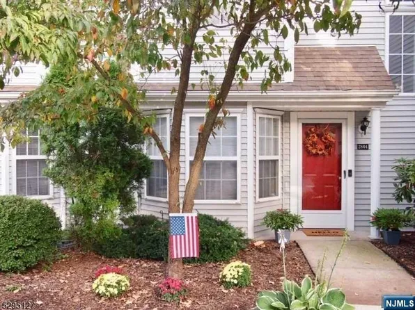 2804 Tudor Dr #2804, Pompton Plains, NJ 07444