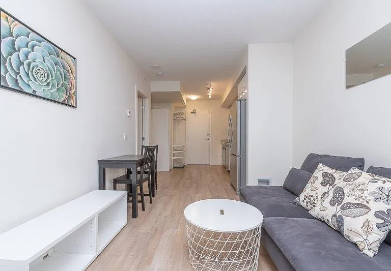 450 8th Ave SE #308 — Photo 8
