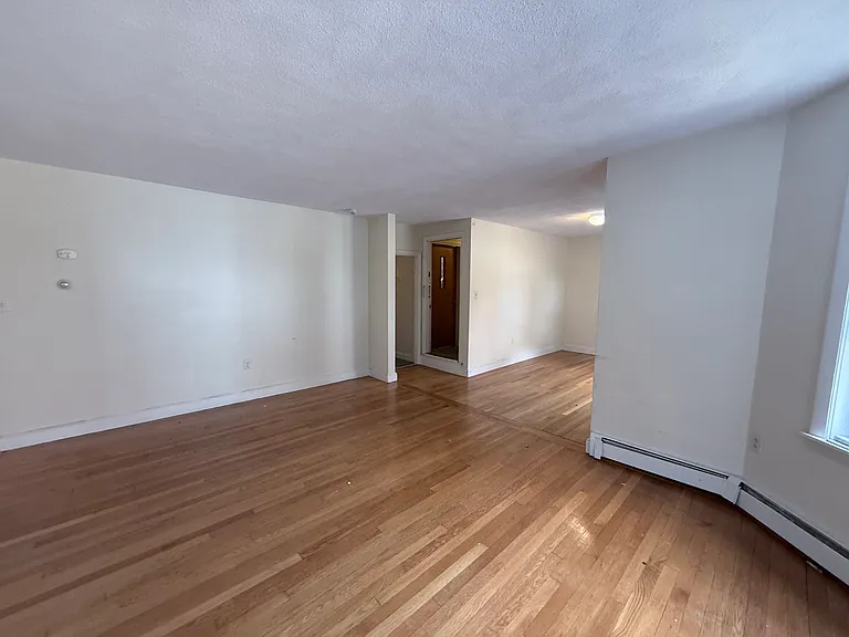 312 Tappan St #2 — Photo 5
