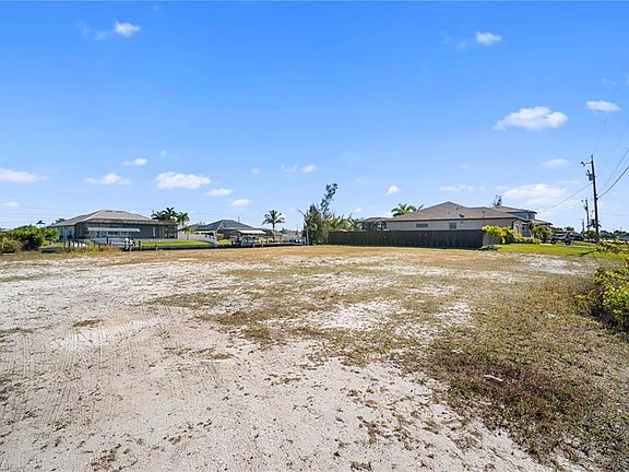 4th image of 2347 NW 36th PL