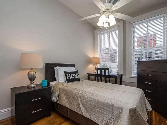 5th image of 711 W Broad St #302