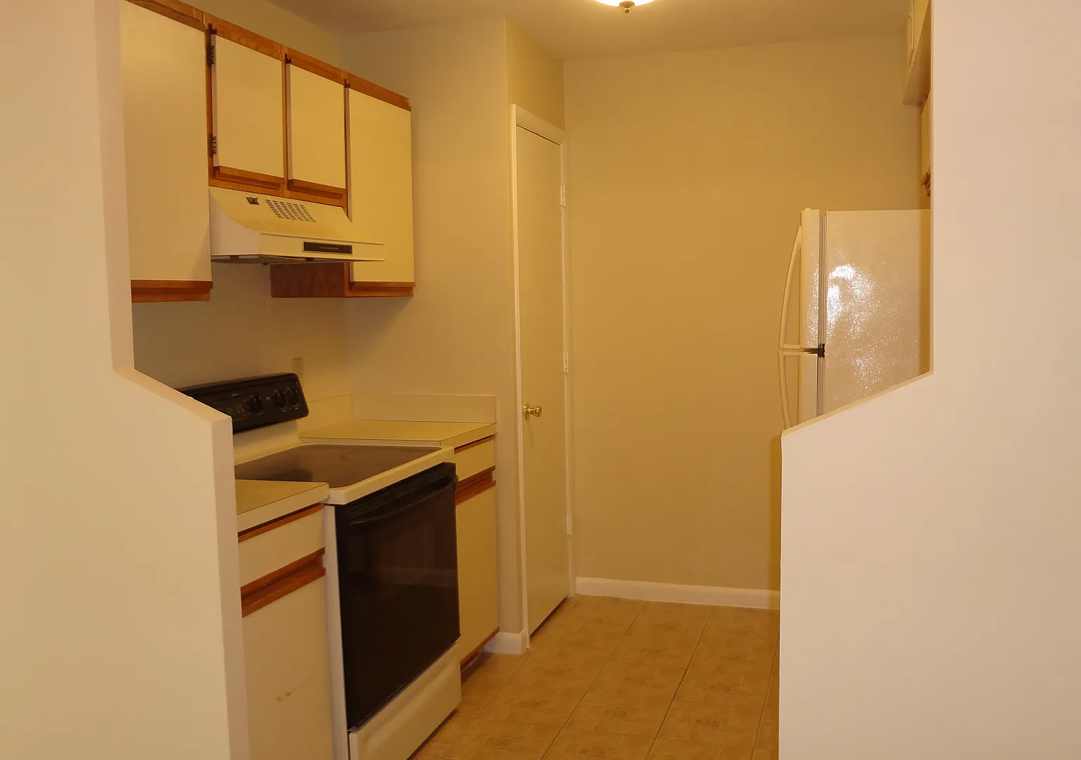 2 bed, 980 sqft, $1,350 — Photo 4