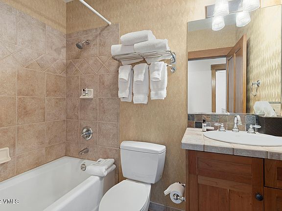 4th image of 600 S Main St Unit 4212A