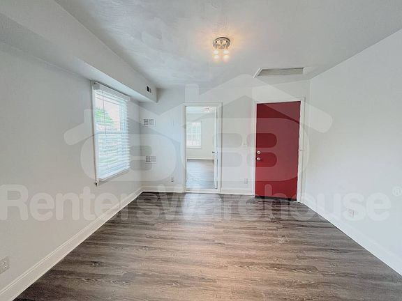 2nd image of 1285 Reservoir Ave APT D