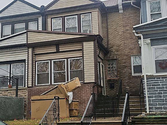 3rd image of 5324 N Sydenham St