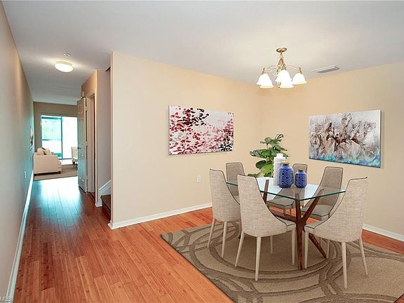 5th image of 9073 Gervais Cir APT 1004