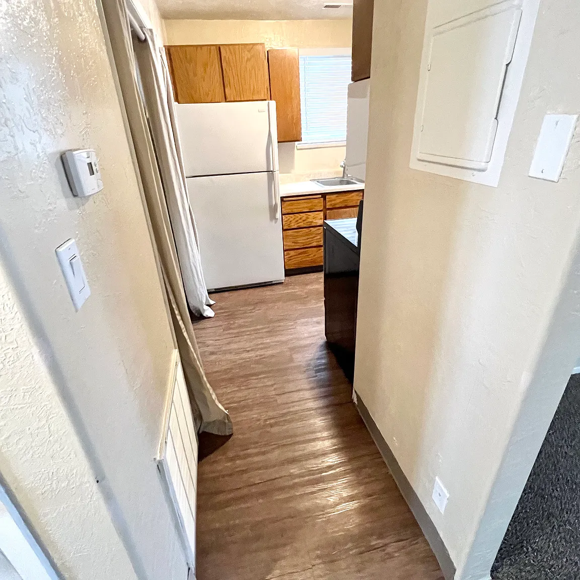 2 bed, 850 sqft, $1,250 — Photo 3