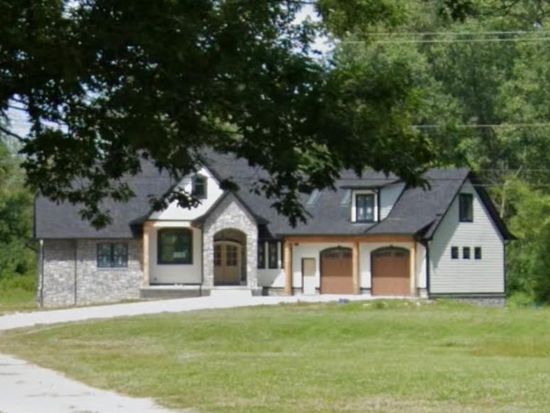 4770 Denton Rd, Canton, MI 48188