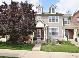 394 S Prospect Ave, Bartlett, IL 60103