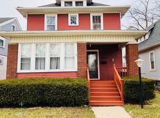 2816 Wright Ave, Racine, WI 53405