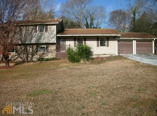 1738 Drakes Dr, Jonesboro, GA 30236