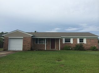 407 Dale Dr, Jacksonville, NC 28540