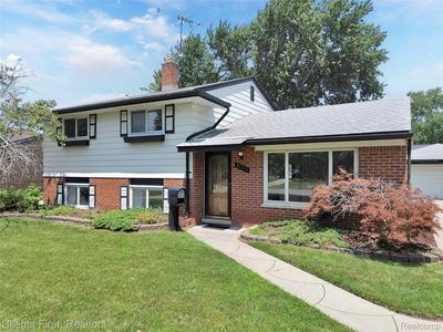 32714 Cowan Rd, Westland, MI, 48185