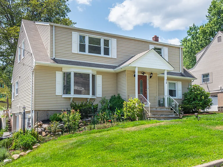 75 Star Lake Rd #2 — Photo 3