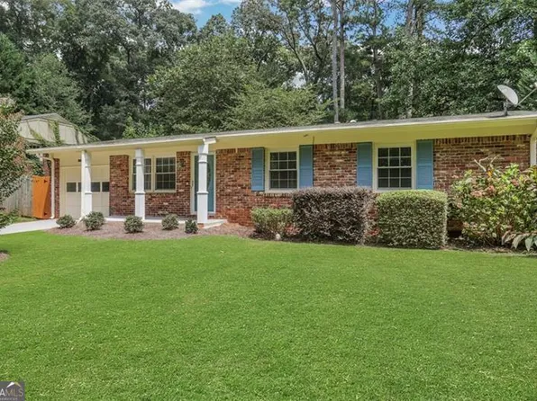 939 Seville Dr, Clarkston, GA 30021