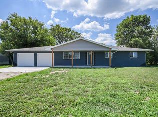 3720 Pontoon Rd, Granite City, IL 62040