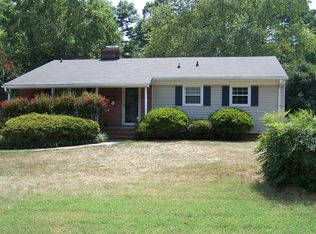 1301 Surry Dr, Greensboro, NC 27408