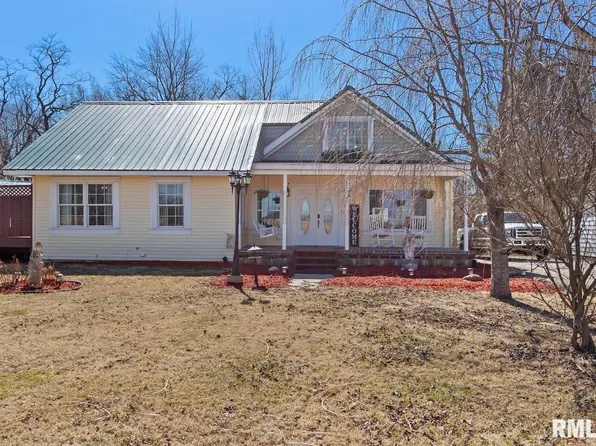 22947 Veterans Rd, Morton, IL 61550