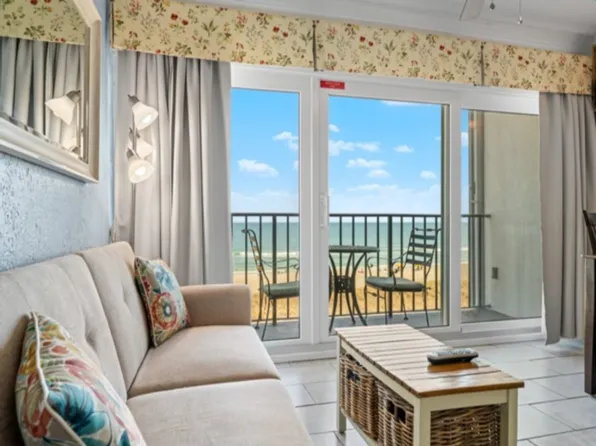 (undisclosed Address), Carolina Beach, NC 28428
