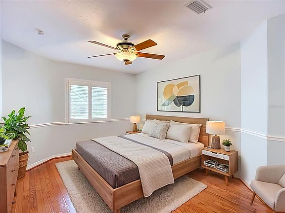 3rd image of 15886 SANCTUARY DRIVE