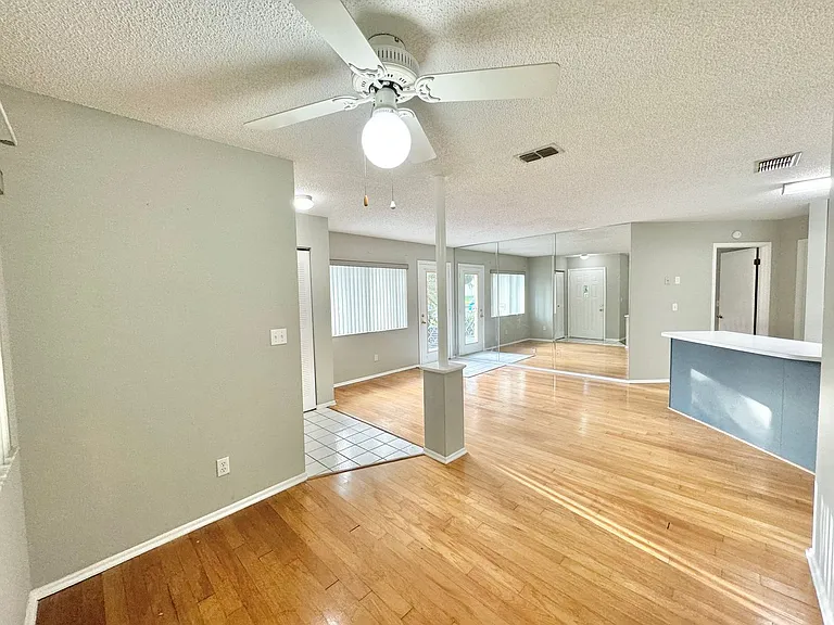 8302 Waterview Way — Photo 5