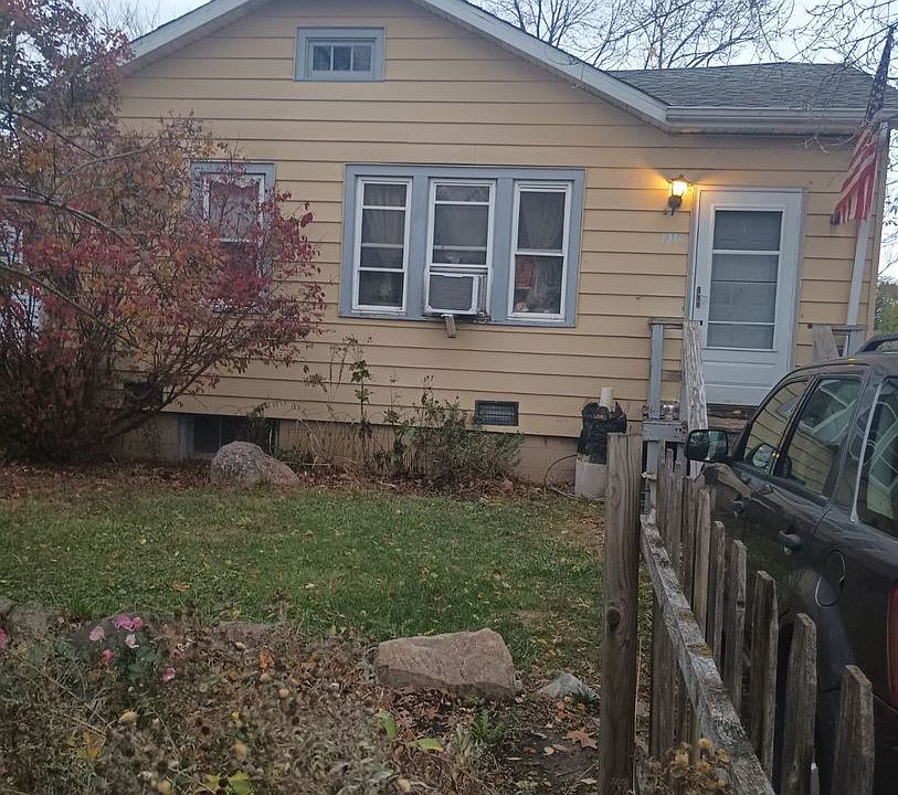 1st image of 310 Woodland Dr