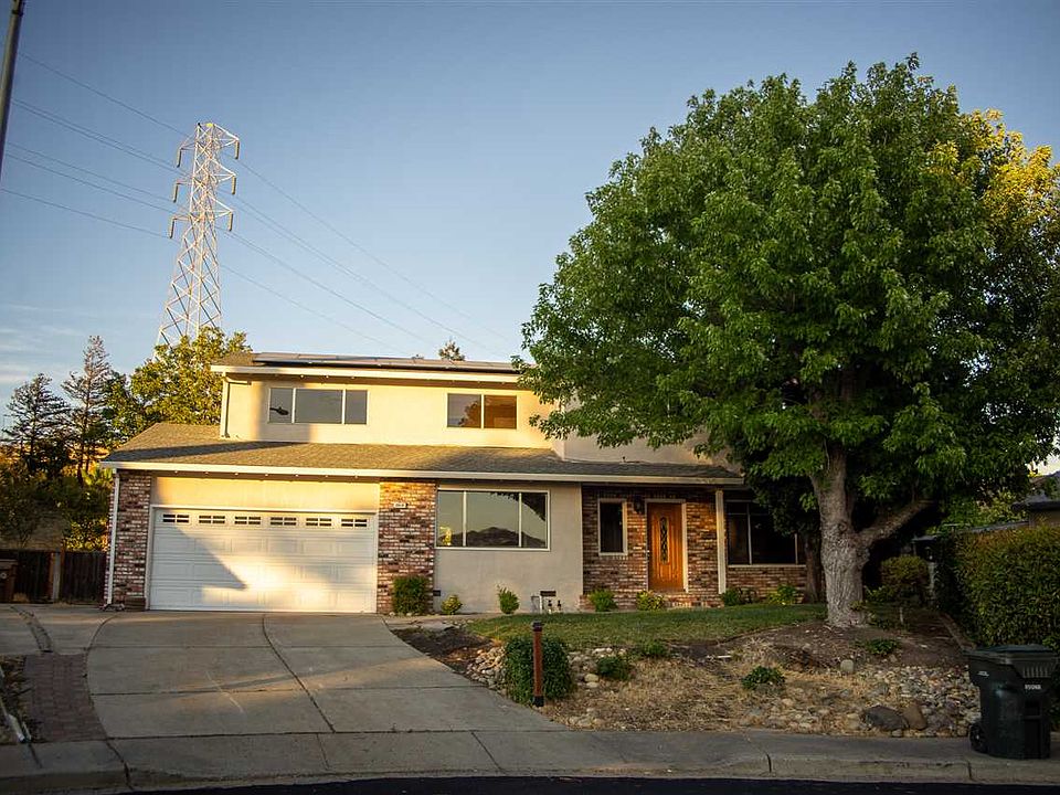 1st image of 3010 Langley Ct