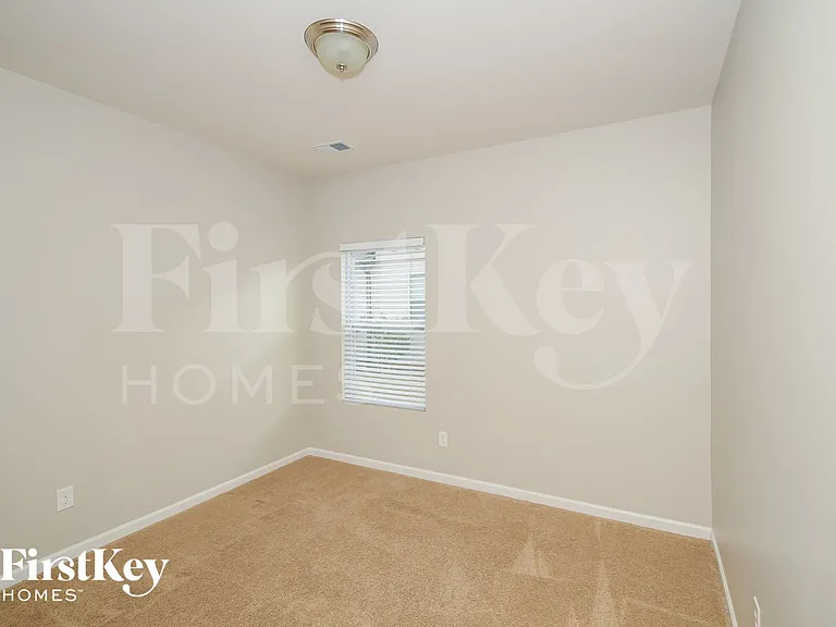 5029 Bella Ct — Photo 10
