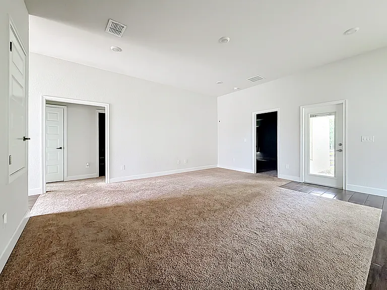187 NW 45th Loop — Photo 27