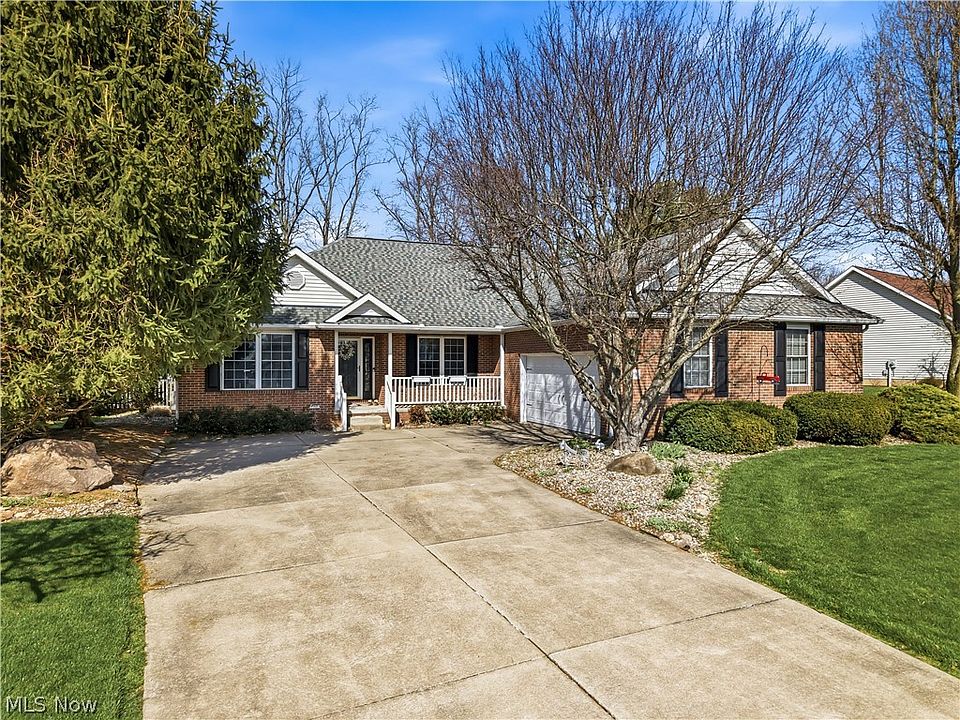 1st image of 1009 E Reno Dr