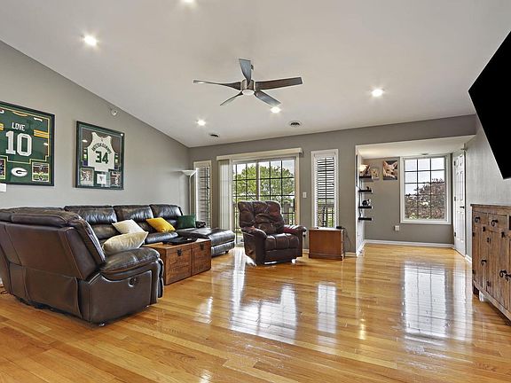 2nd image of 6834 53rd STREET #37