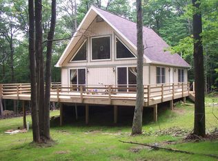 762 Black Oak Dr, Oakland, MD 21550
